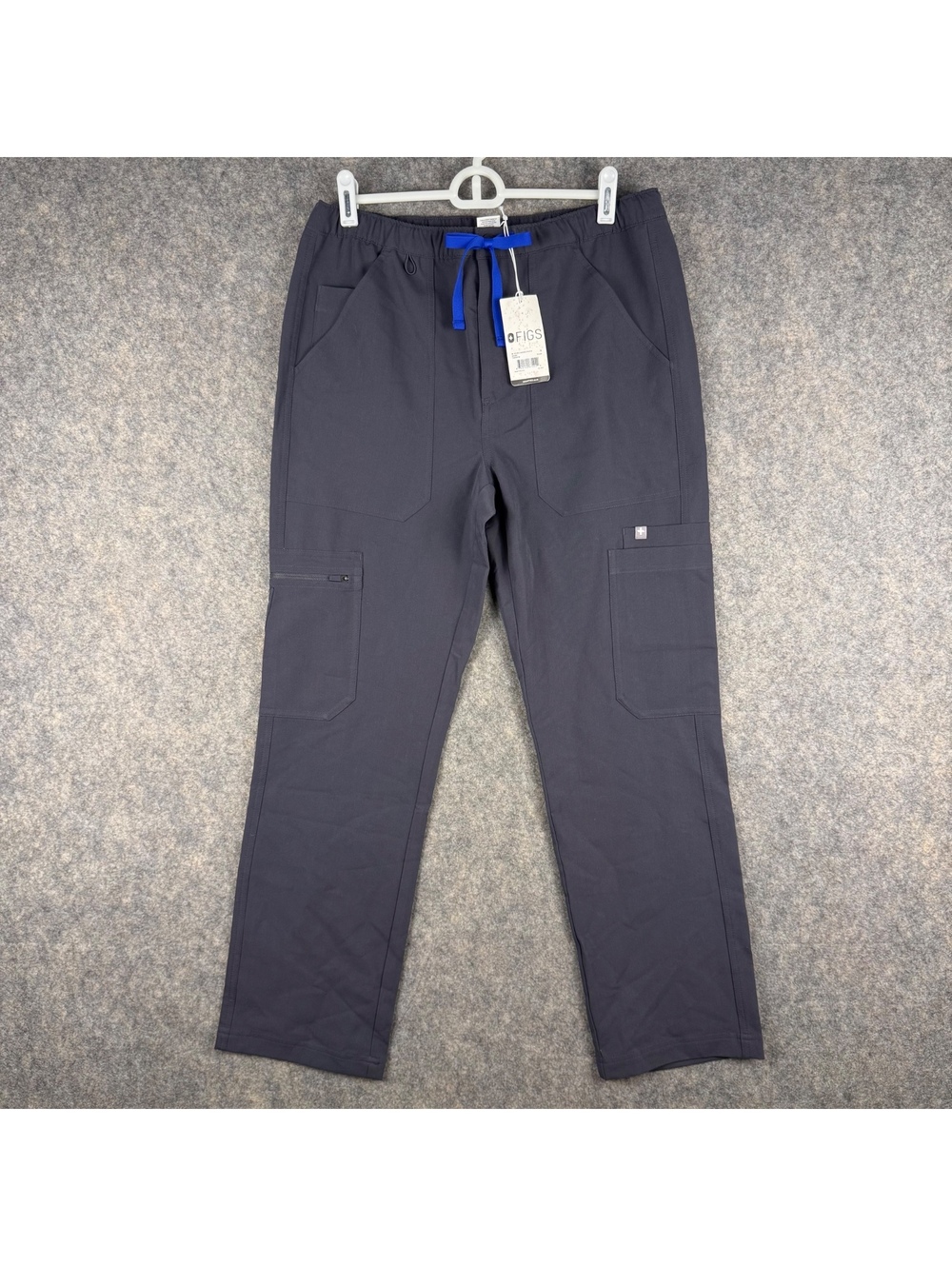 FIGS Cairo Straight Leg Cargo Scrub Pants Charcoal Gray Men’s Small 28” NWT 282